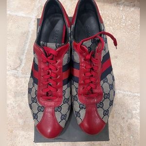 Gucci logo sneakers